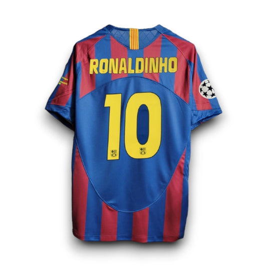 Barcelona Home Jersey 2006/20 RONALDINHO #10 - Retro - front view
