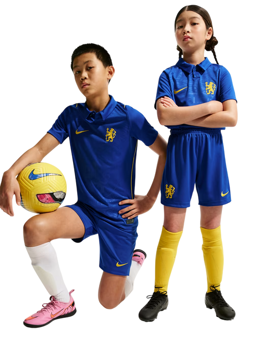 Chelsea Jersey 2026/27 - Kids Kit - front view