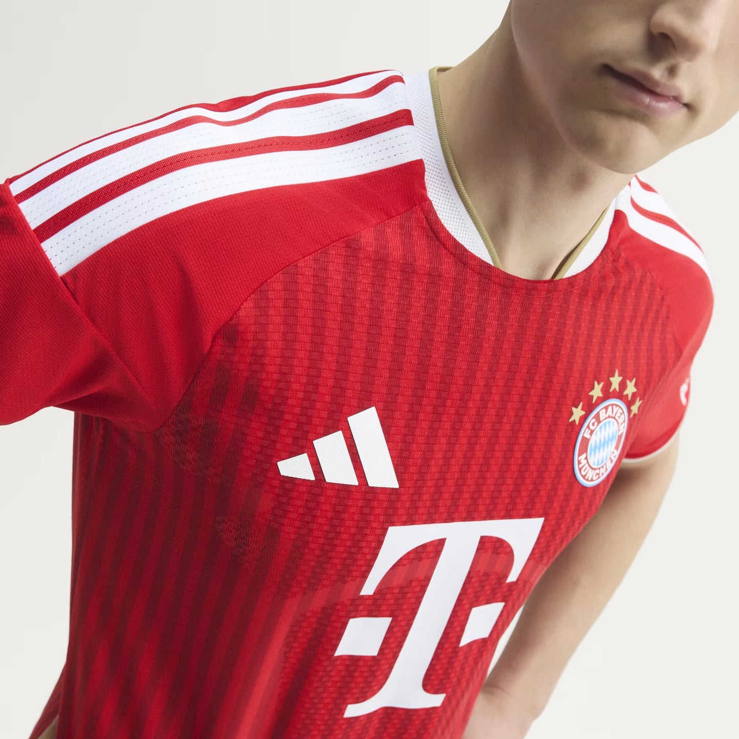 Bayern Munich Home Jersey 2026/27 - Player - photo 8