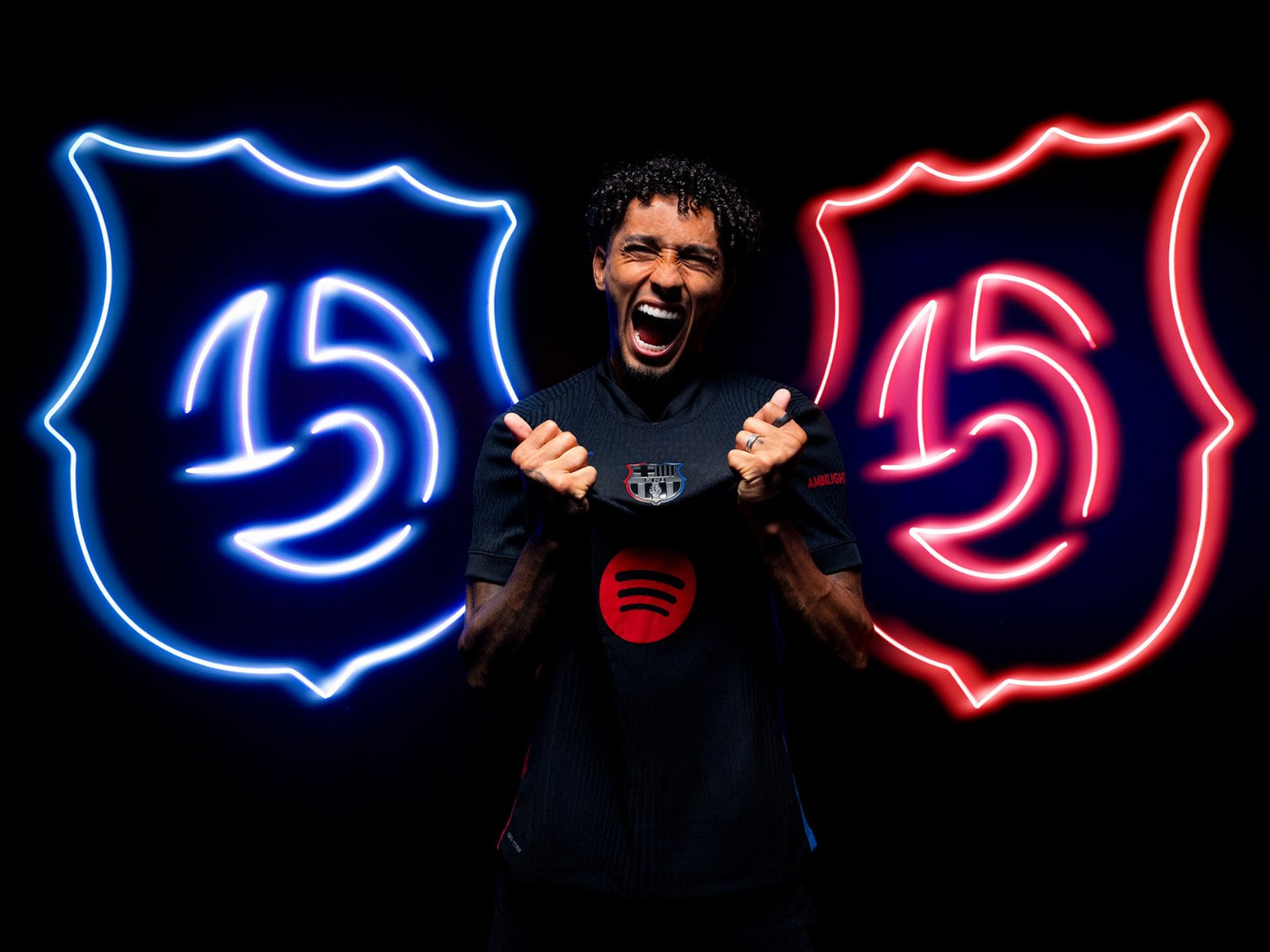 Barcelona Away 25 Jersey 2024/20 - Fan - model photo