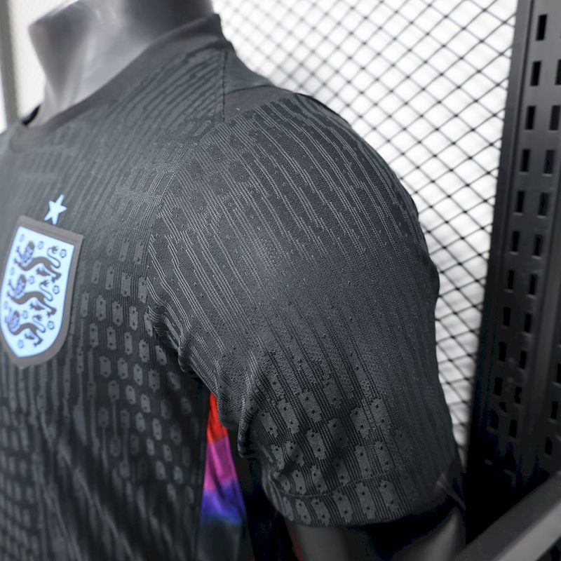 England Away 26 Jersey 2025/20 - Player - model photo