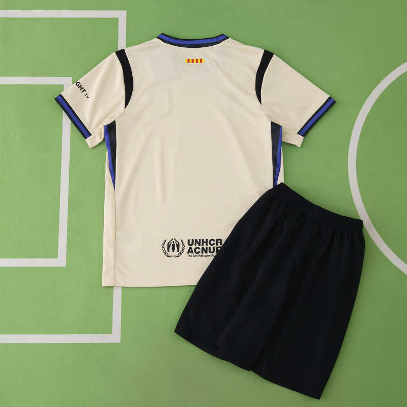 Barcelona Away Kids x Kobe Bryant Jersey 2025/26 - Fan - model photo