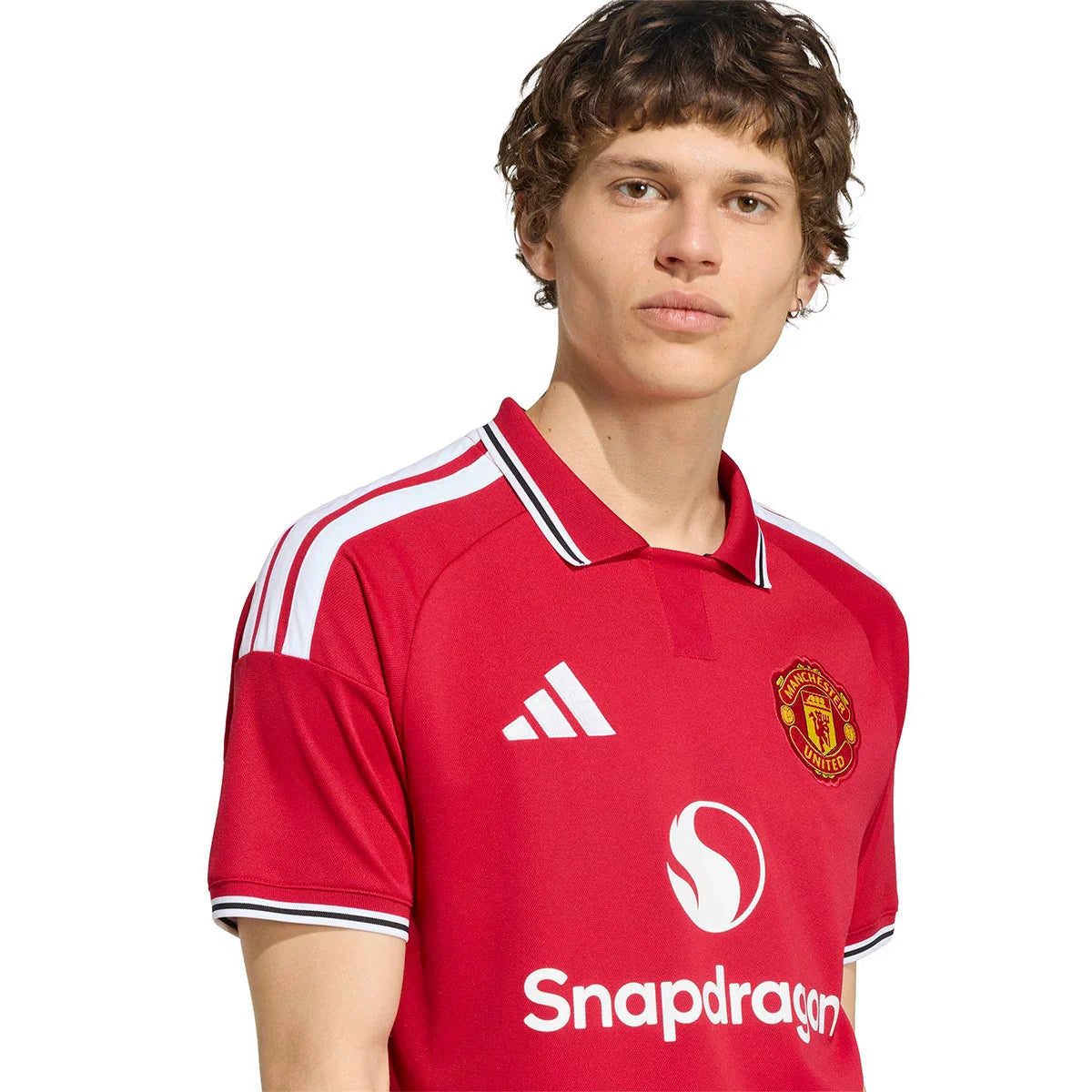 Manchester United Home Jersey 2026/27 - Fan - detail shot