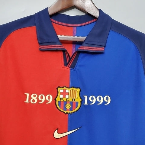Barcelona Jersey - Retro - model photo
