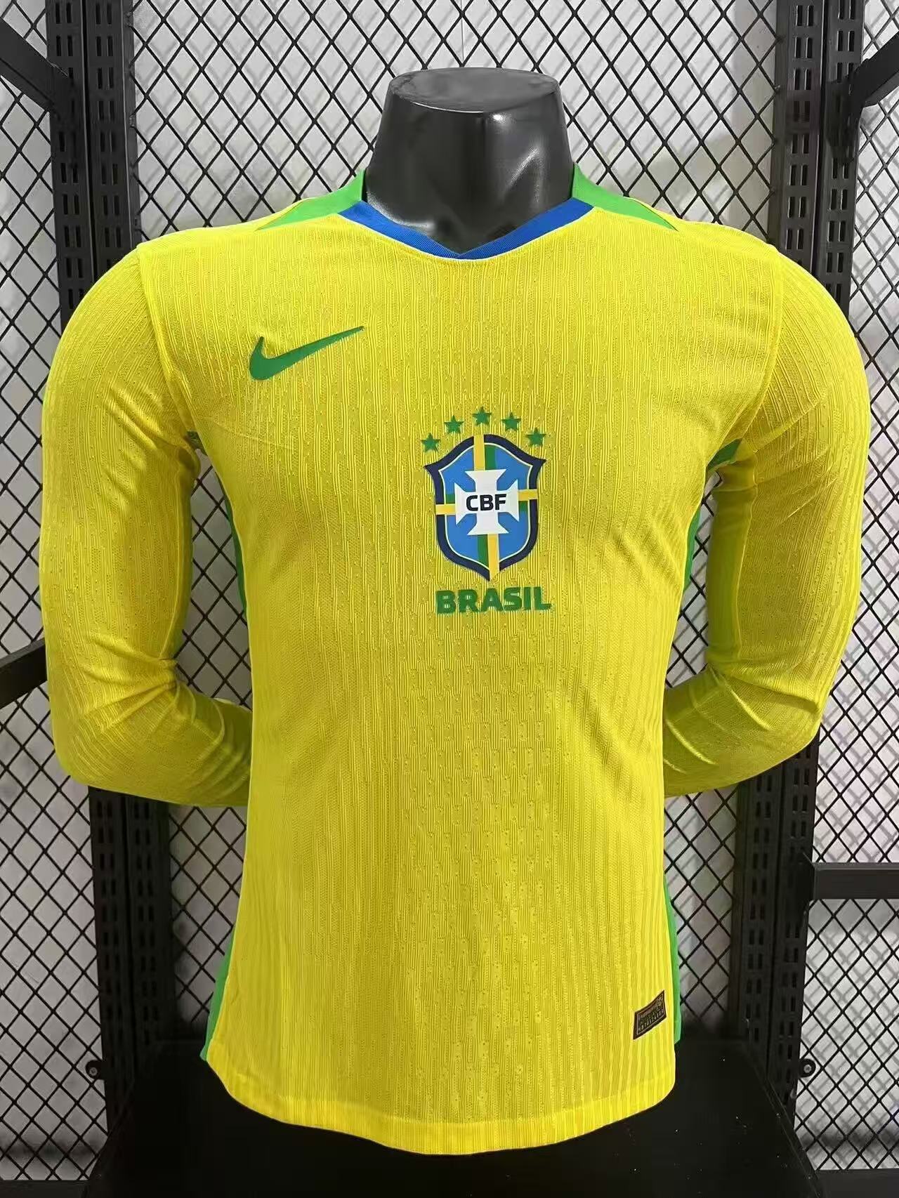 Brazil Jersey Home 2025/26 Long Sleeve Player