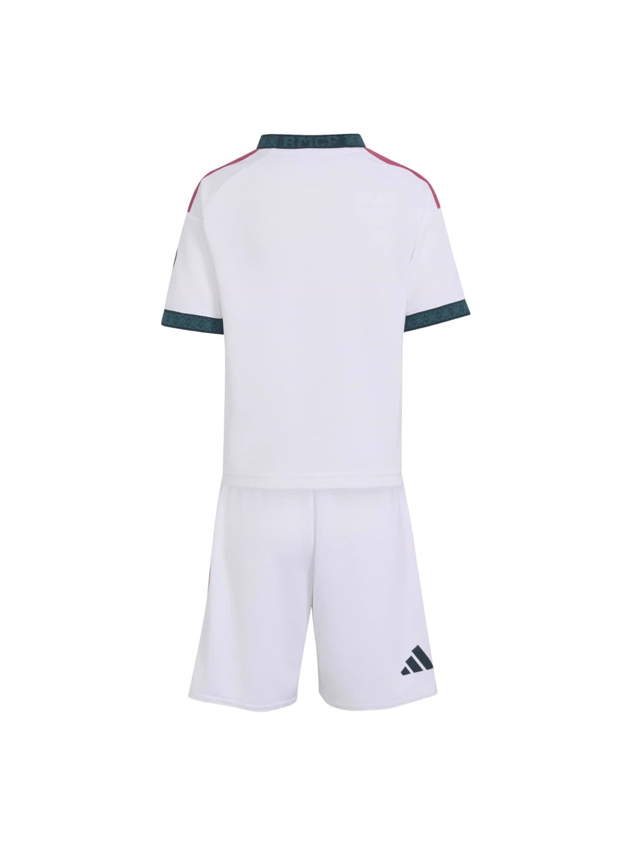 Real Madrid Home Jersey 2026/27 - Kids Kit - detail shot